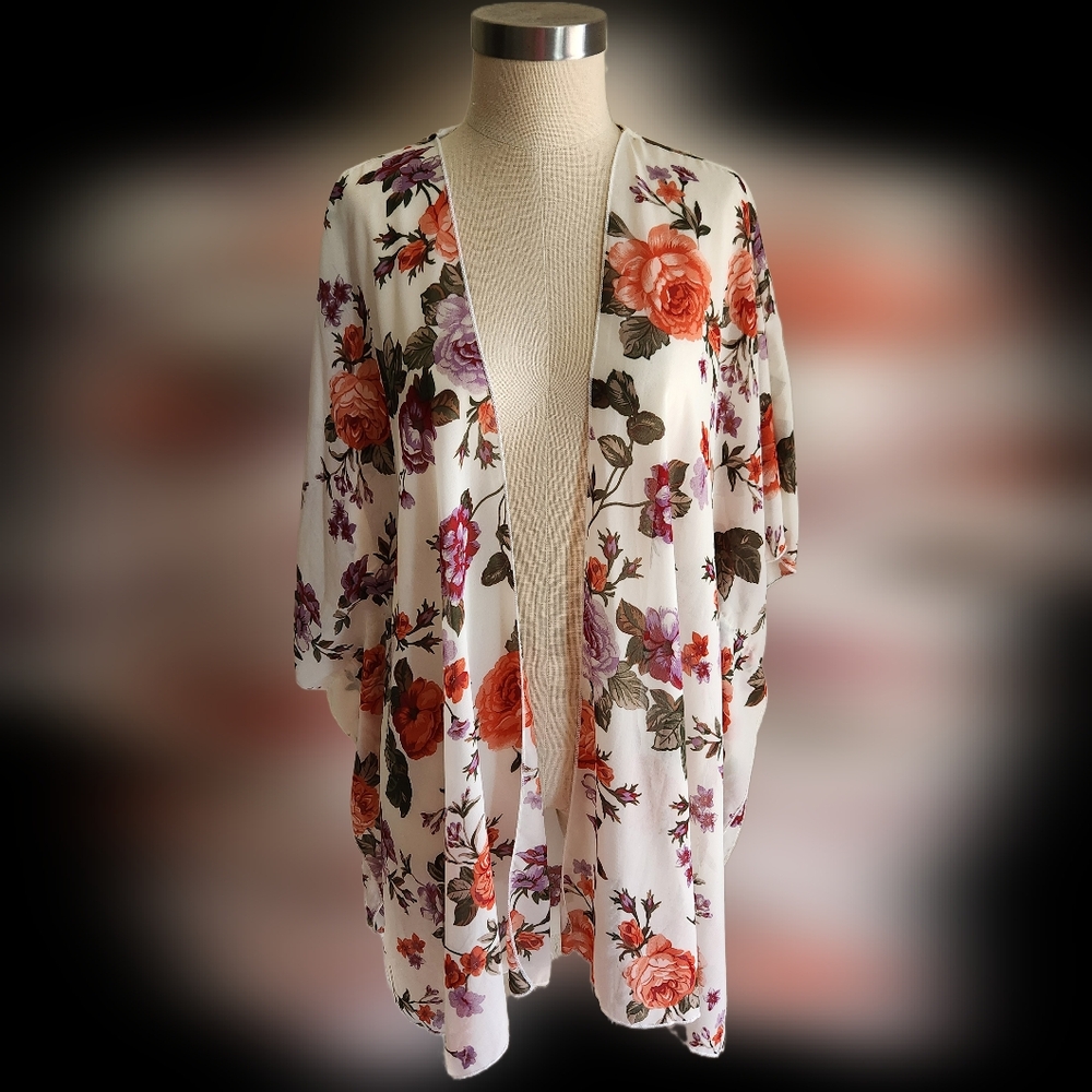 2XL Emory Park "Caley" Sheer Floral Pattern Open Kimono